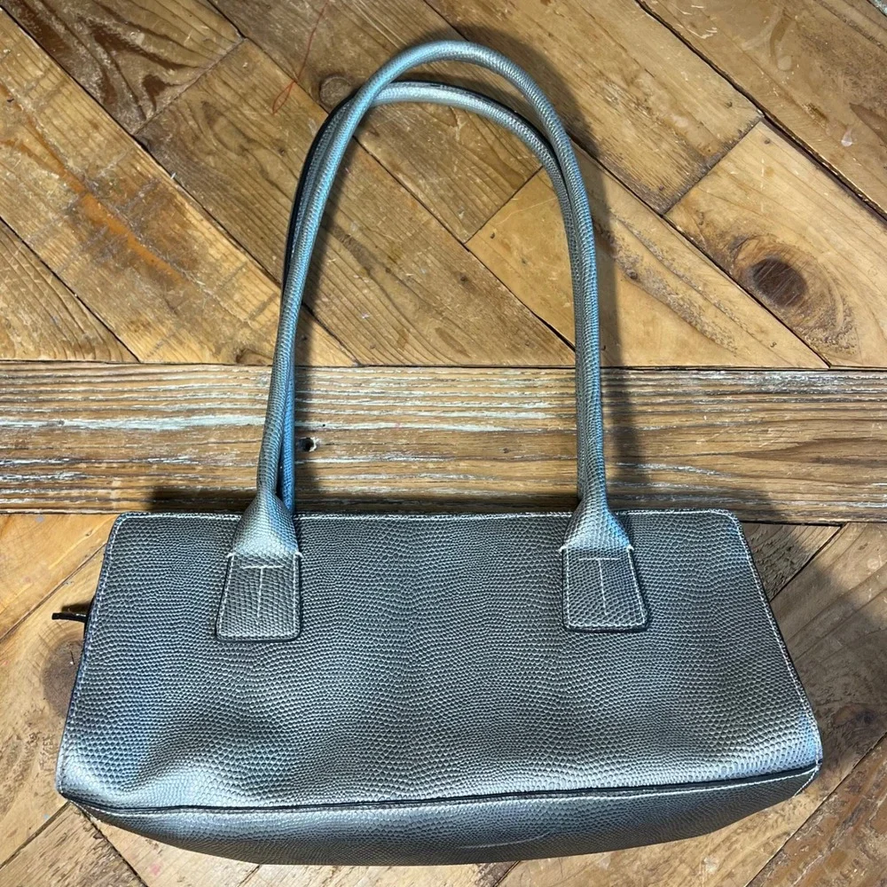 Tommy Hilfiger Silver Gray Faux Lizard Leather Shoulder Bag Purse Handbag - Picture 3 of 7